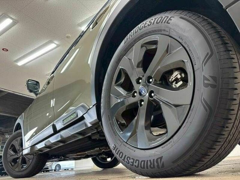 LEGACY OUTBACK