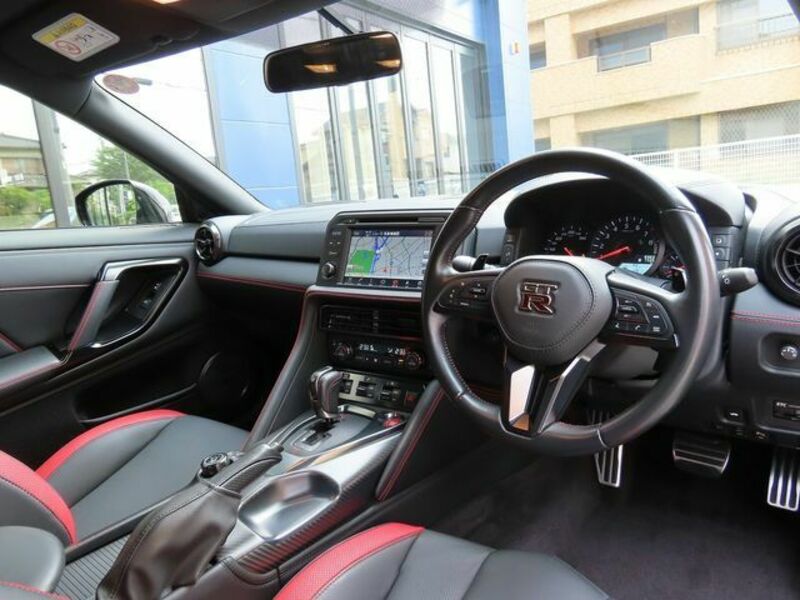 GT-R