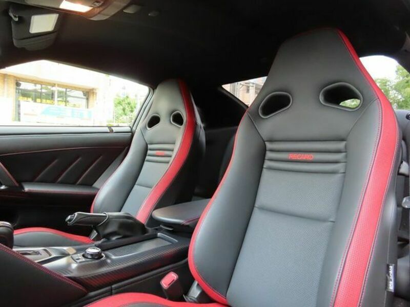 GT-R