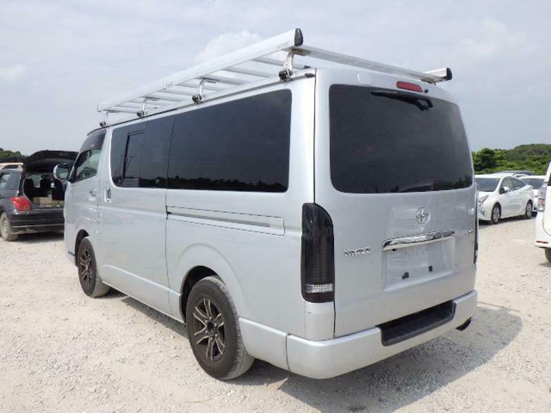 HIACE