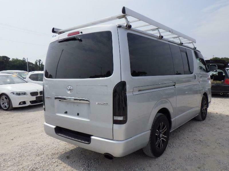 HIACE