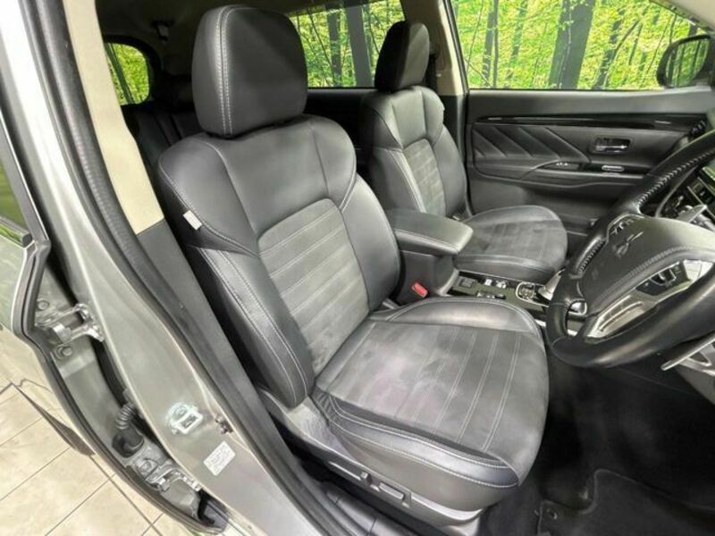 OUTLANDER PHEV