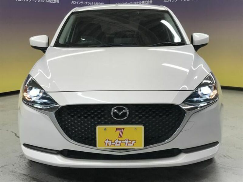 MAZDA2
