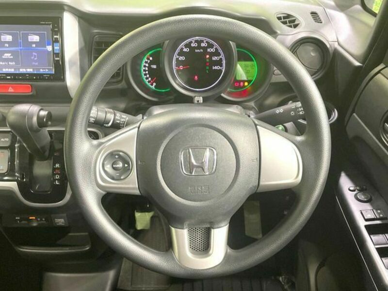 N BOX