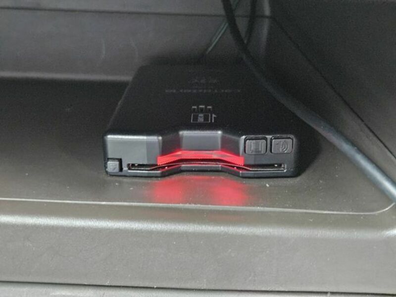 N BOX