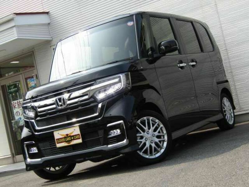 N BOX CUSTOM