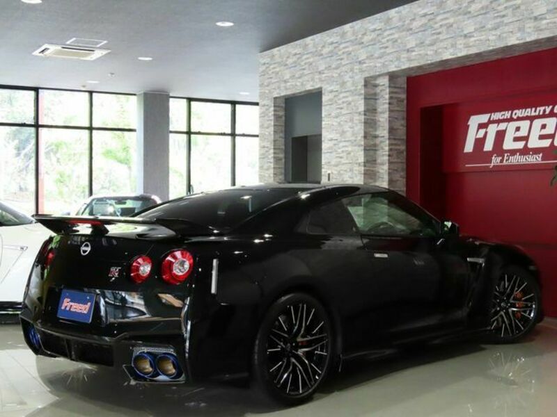 GT-R