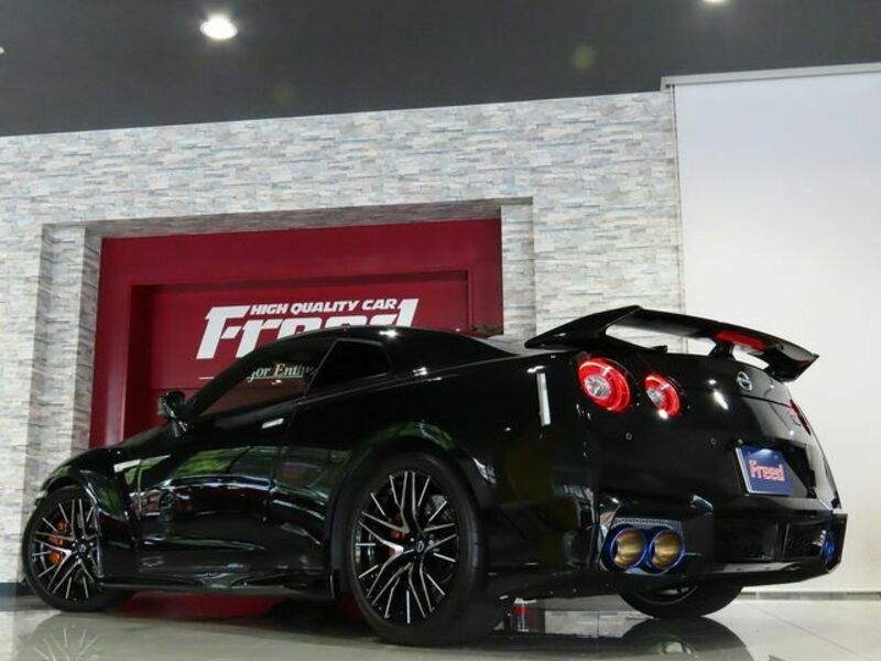 GT-R