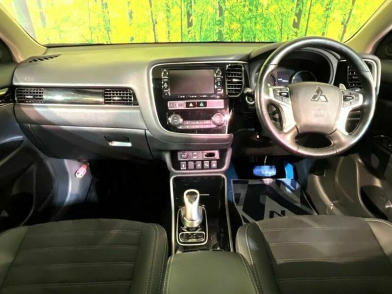 OUTLANDER PHEV