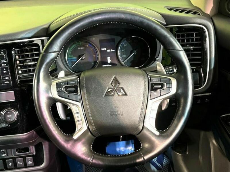 OUTLANDER PHEV