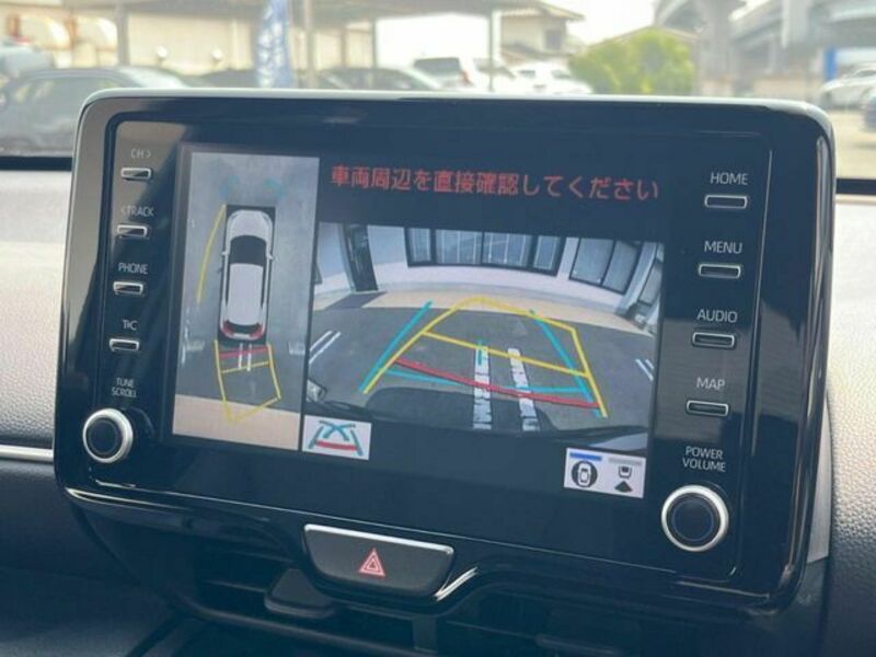 YARIS CROSS