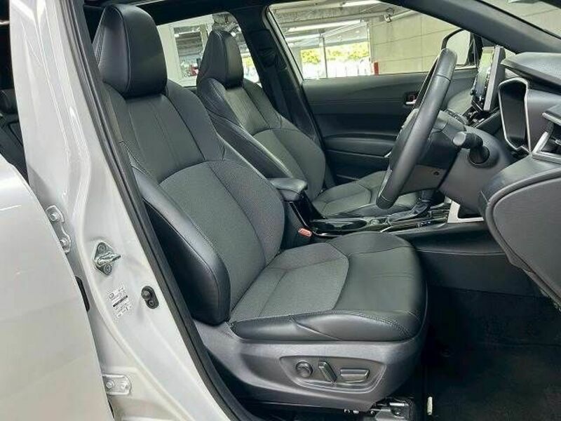 COROLLA CROSS