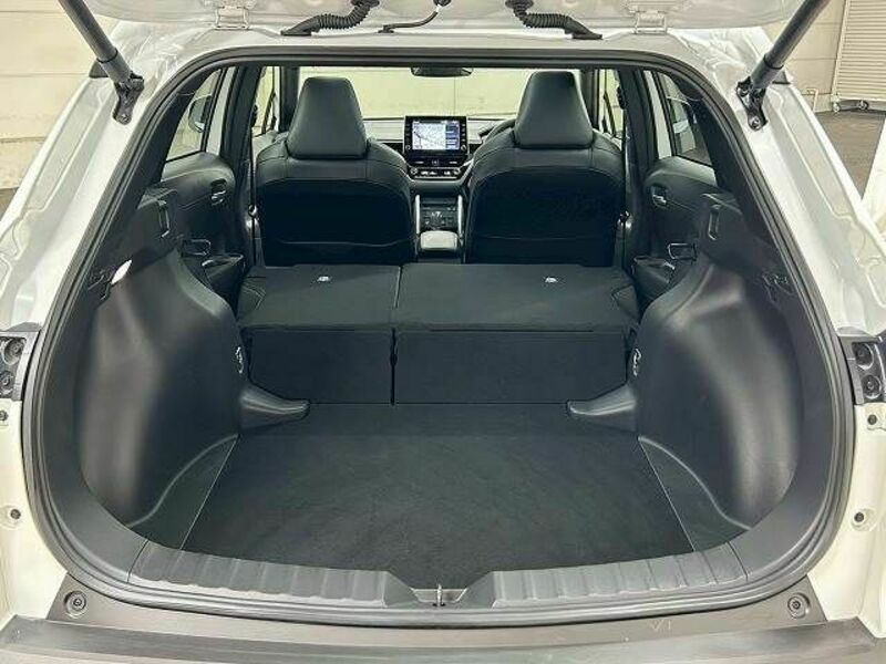 COROLLA CROSS