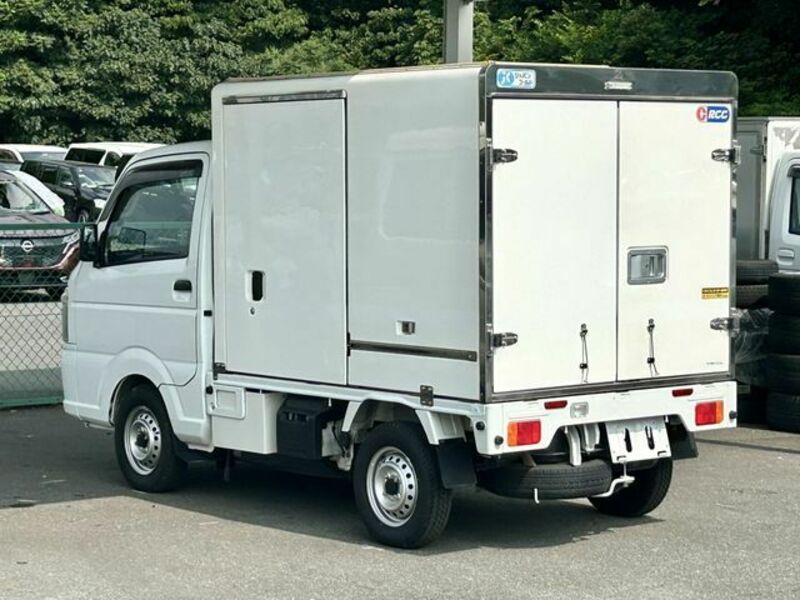 CARRY TRUCK