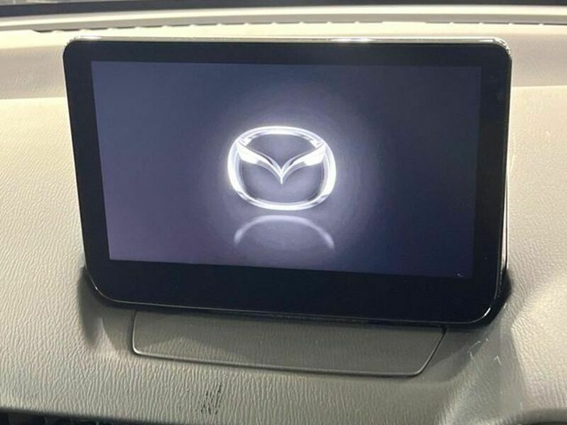 MAZDA2