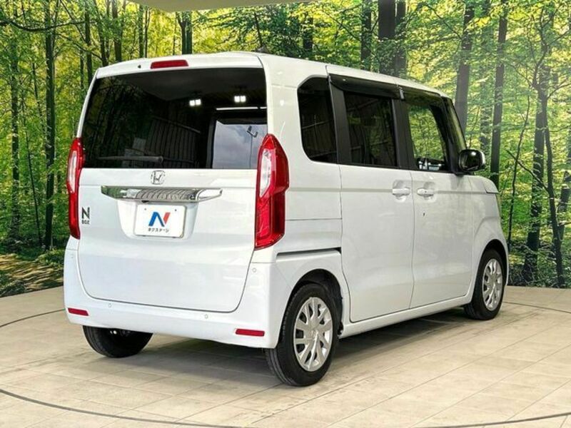 N BOX