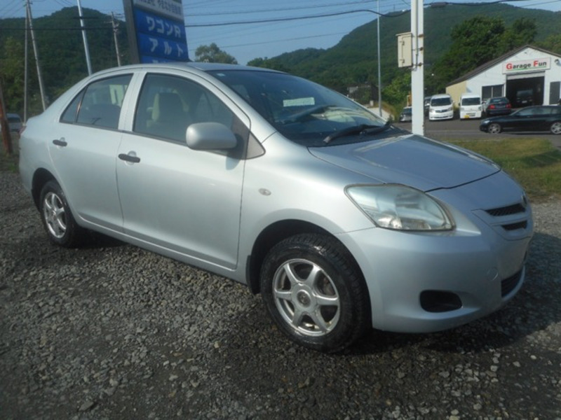 TOYOTA BELTA