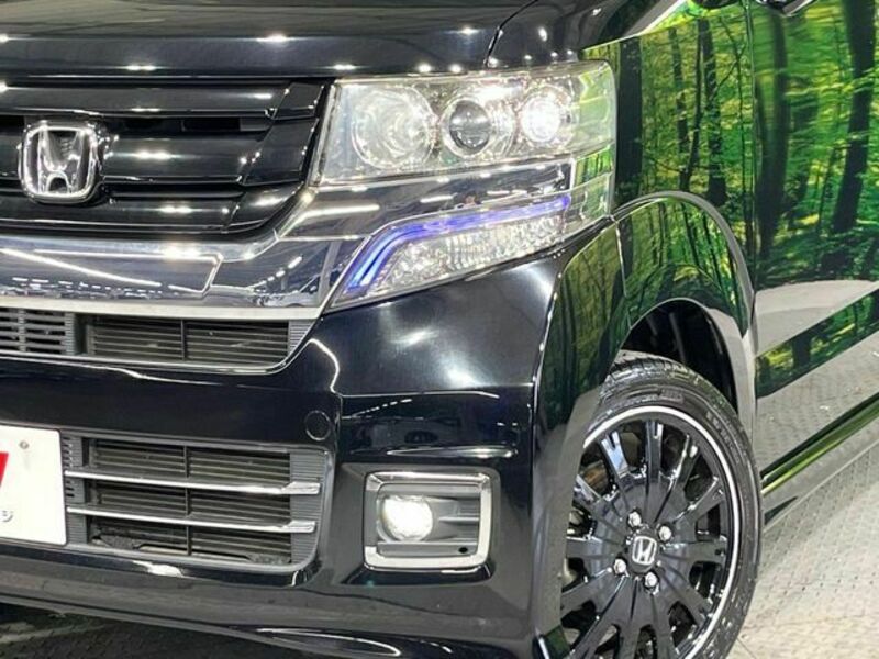 N BOX CUSTOM