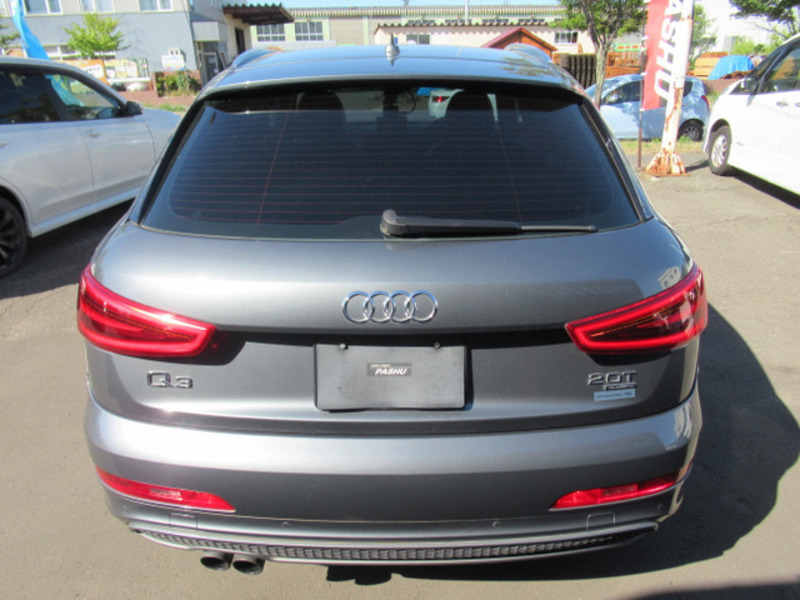 Q3