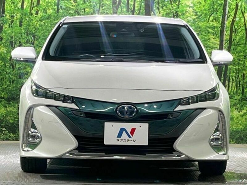 PRIUS PHV