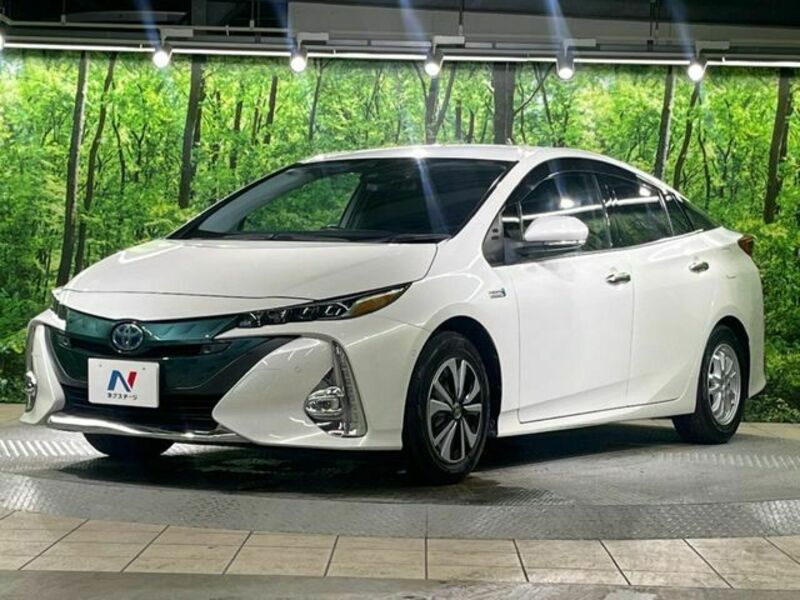 PRIUS PHV