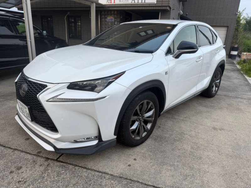LEXUS NX