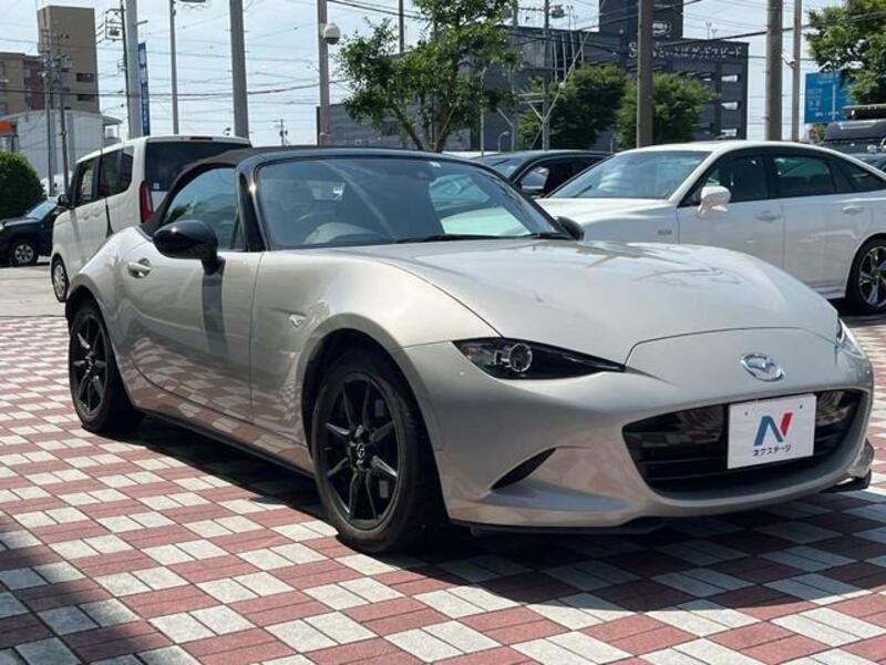 ROADSTER