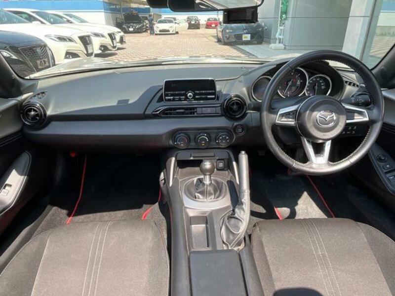 ROADSTER