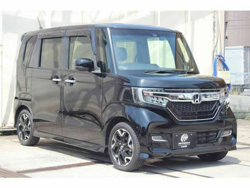 N BOX CUSTOM