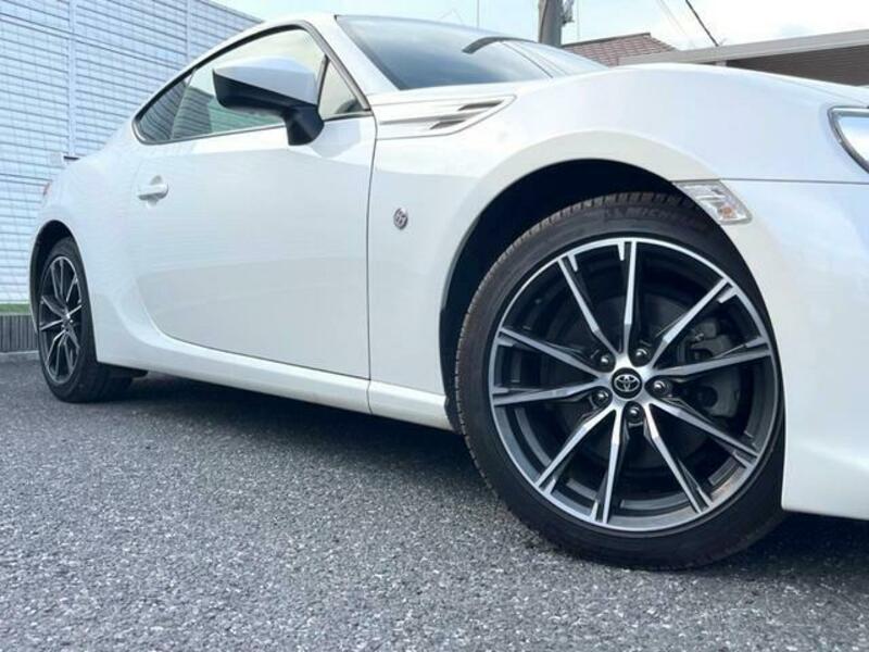 86