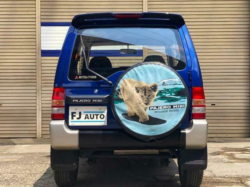 PAJERO MINI