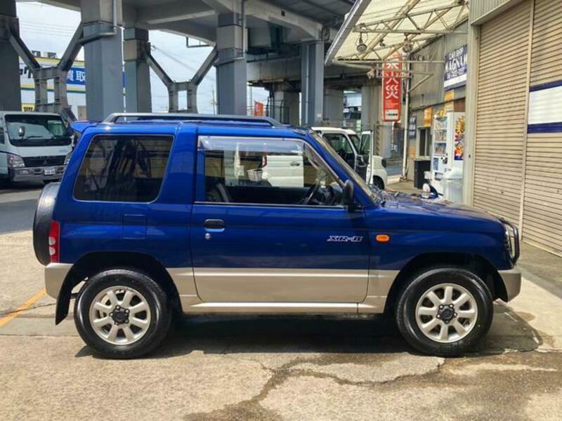 PAJERO MINI