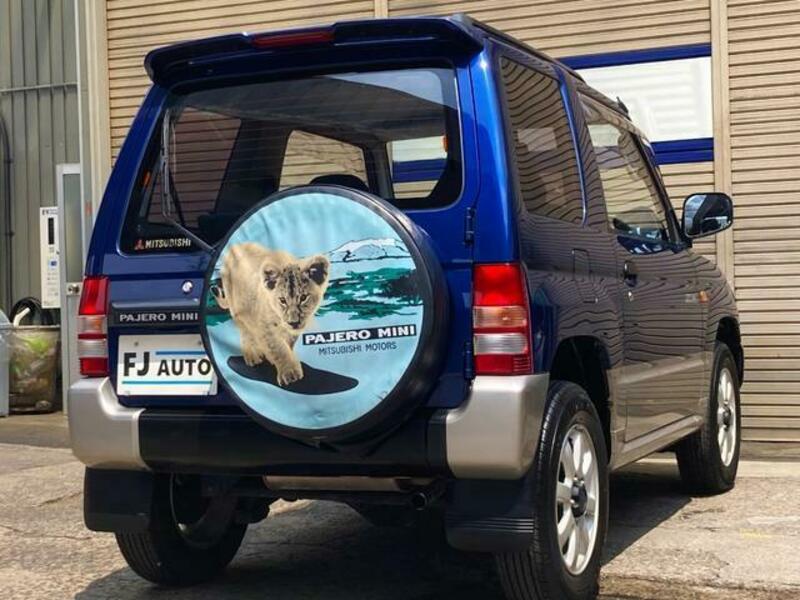 PAJERO MINI