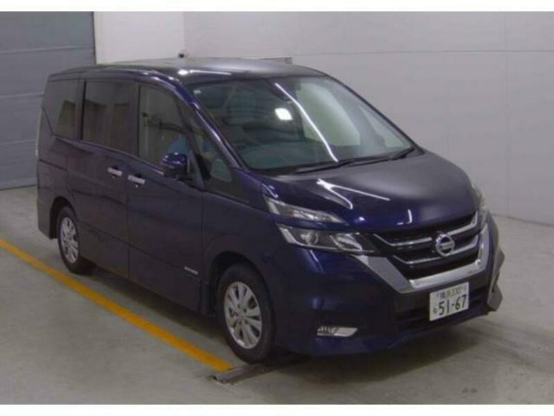 NISSAN SERENA