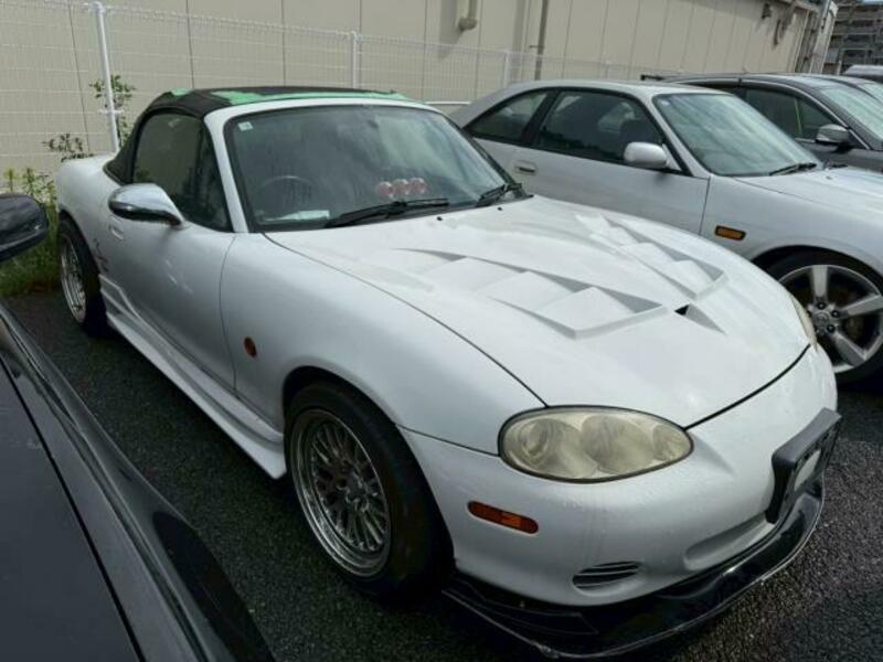 MAZDA ROADSTER