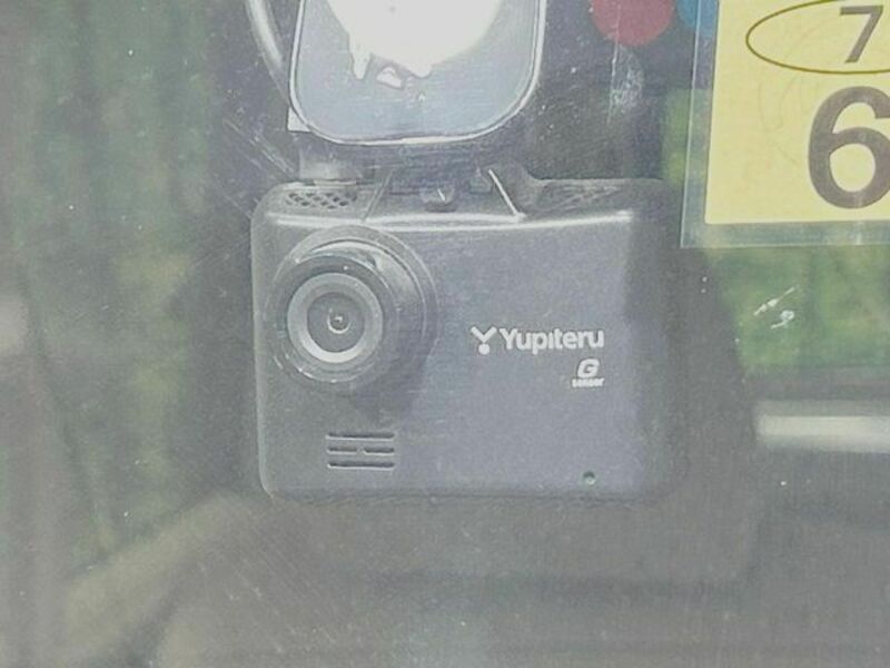 N BOX