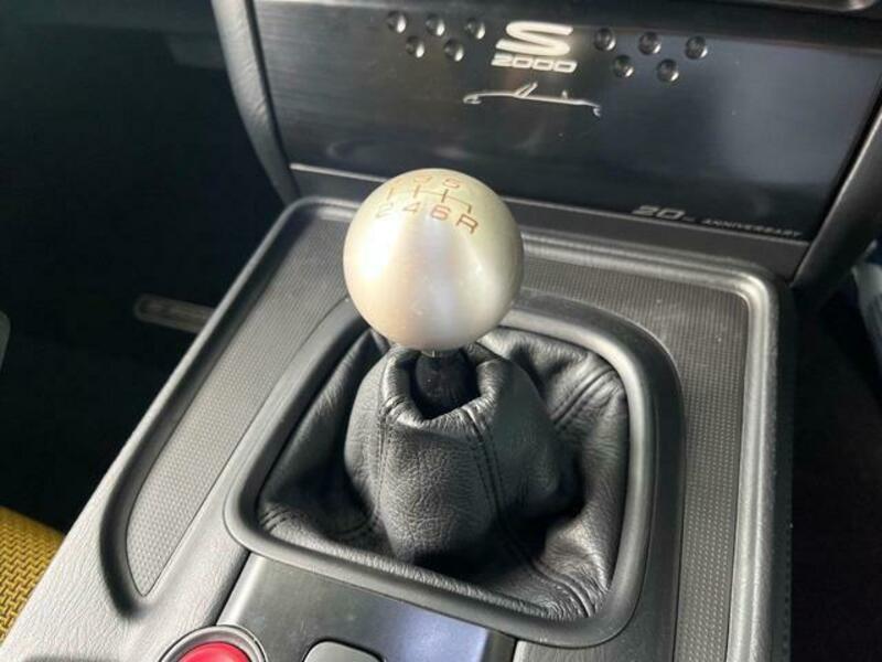 S2000