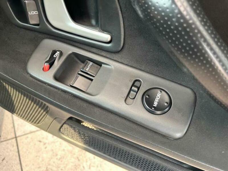 S2000