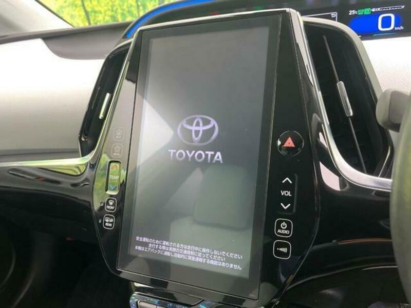 PRIUS PHV