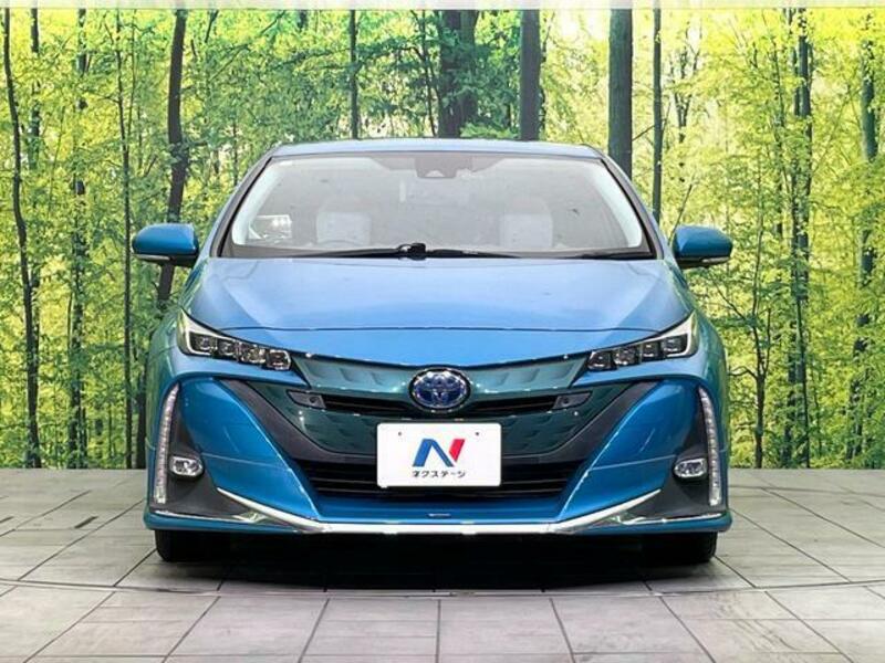 PRIUS PHV