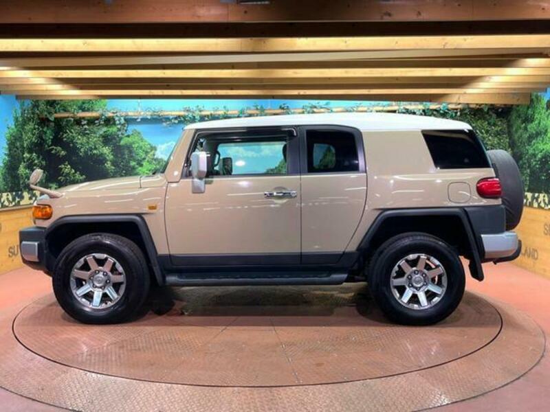 FJ CRUISER