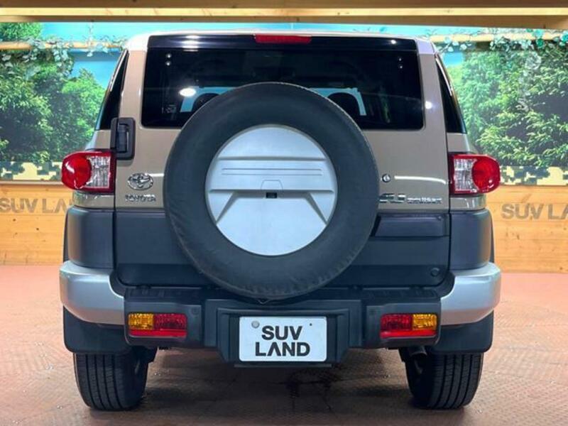 FJ CRUISER