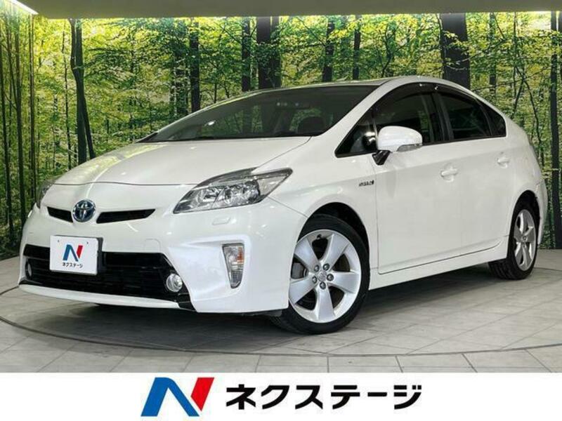 TOYOTA PRIUS