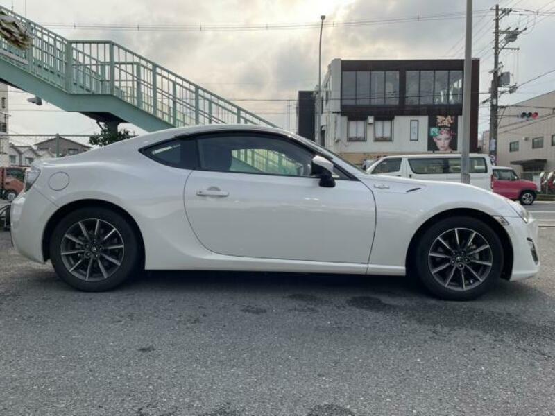 86