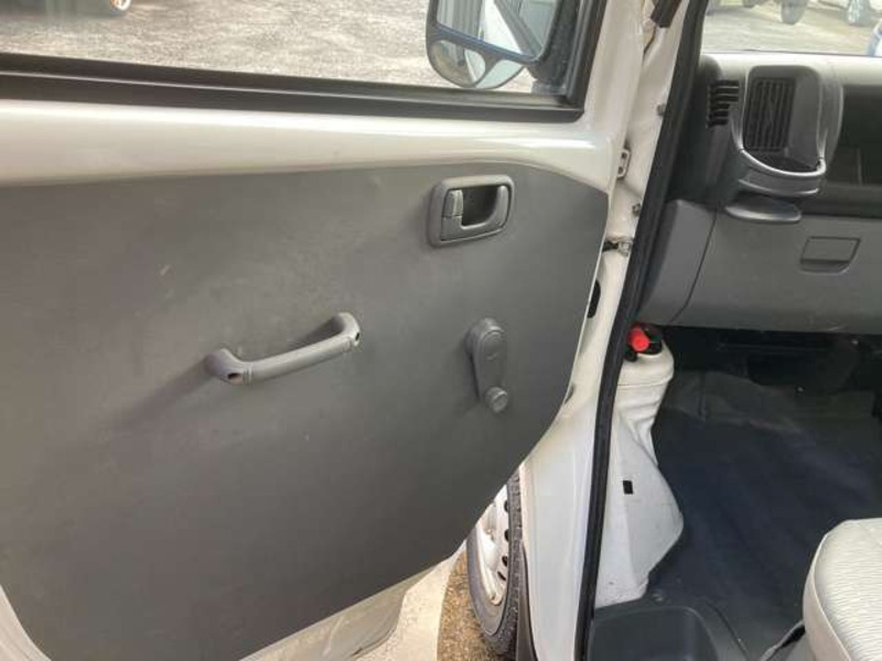 MINICAB TRUCK