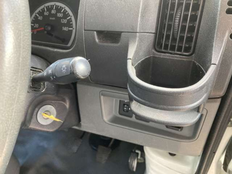 MINICAB TRUCK