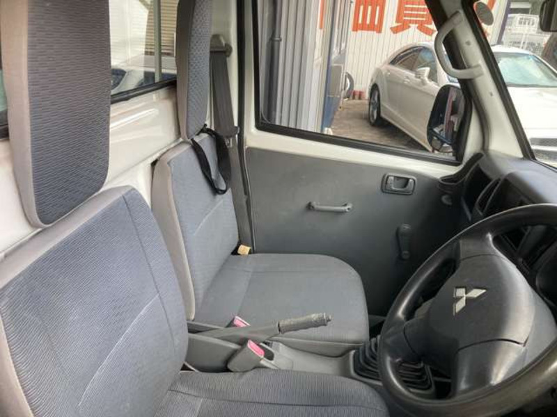MINICAB TRUCK