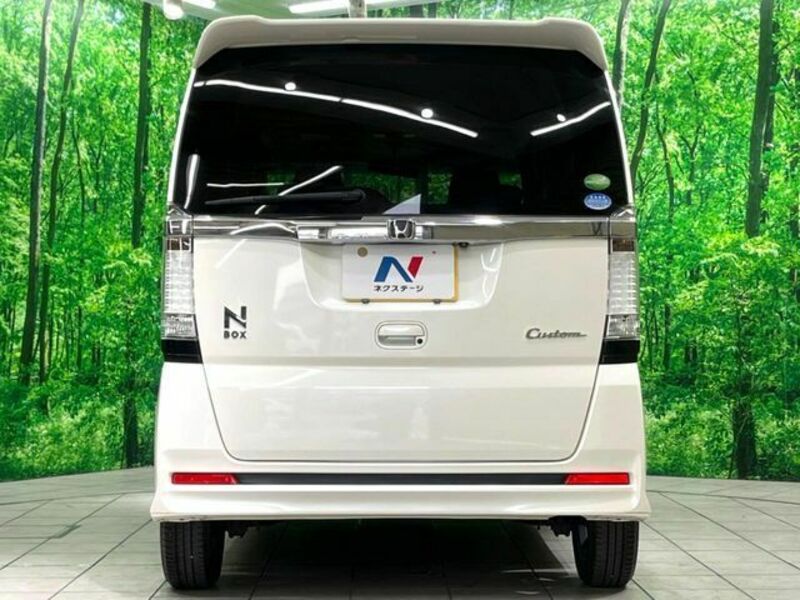 N BOX CUSTOM