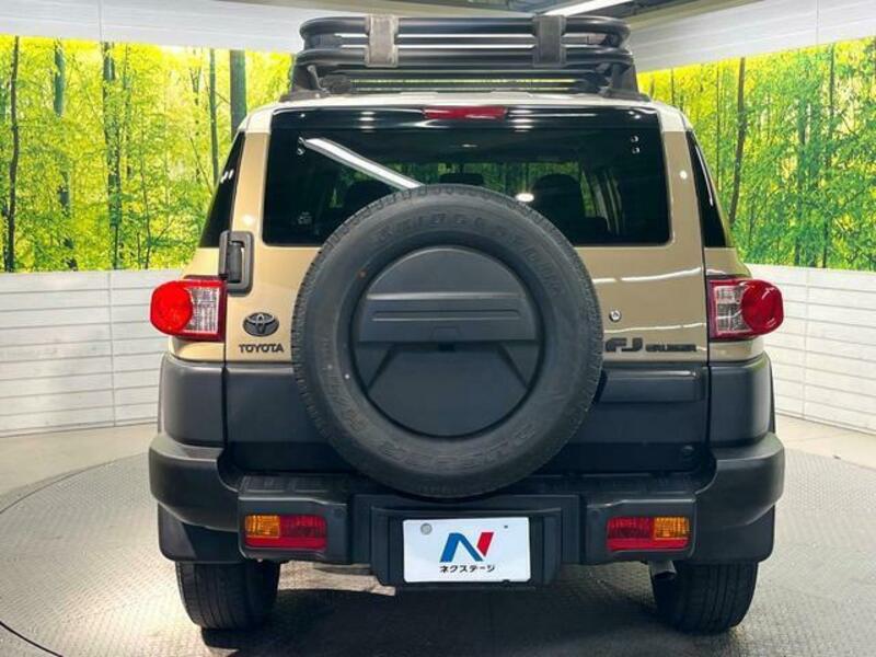 FJ CRUISER