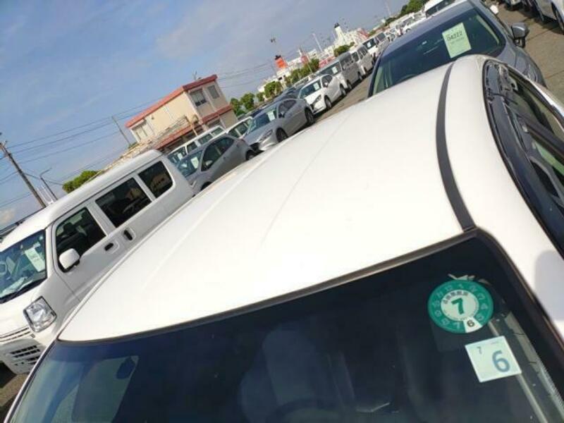 COROLLA AXIO